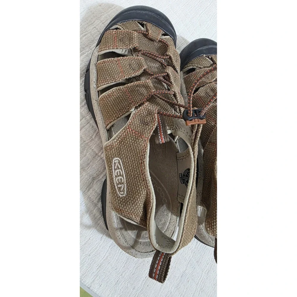 Keen Men's Sz‎ 9 Newport H2 Sandals Shoes Outdoor Hike Water Adjustable Brown